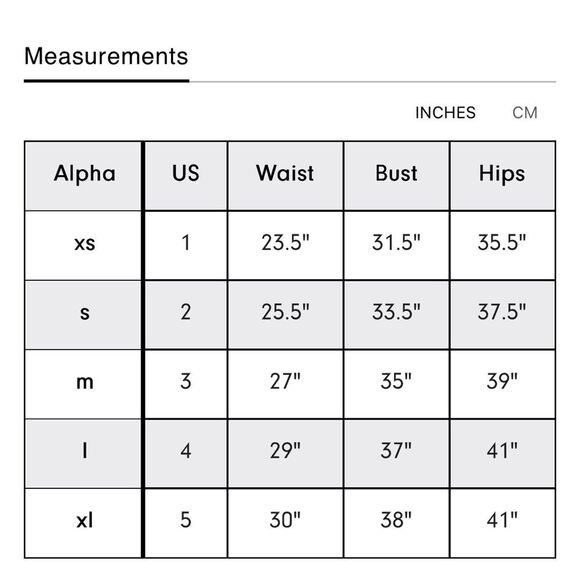 Majestic Filatures • Soft Touch 3/4-Sleeve Scoop-Neck Tee - Picture 4 of 4